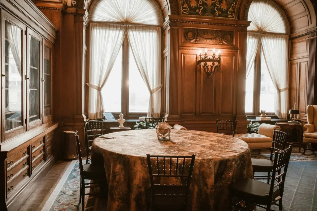 Bosphorus Turkish Dining Set
