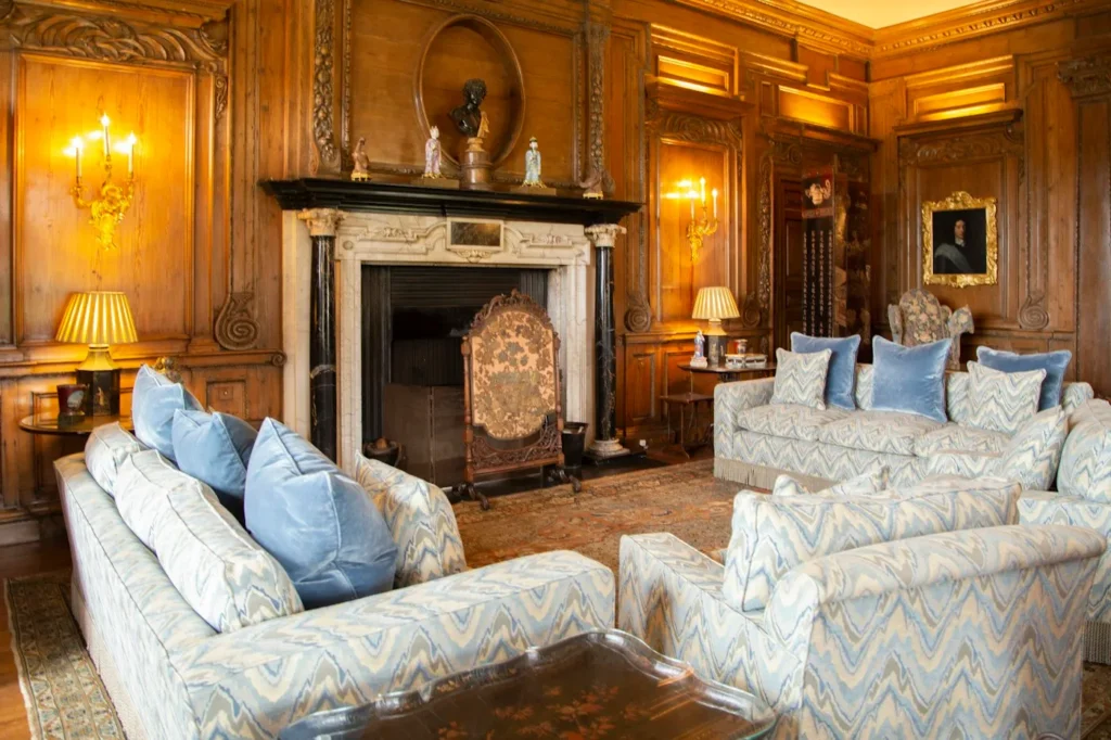 Leonor Turkish Sofa Set